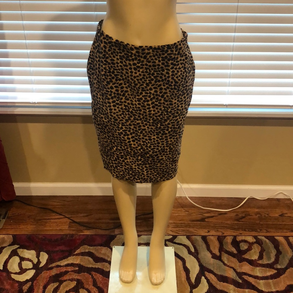 Women’s skirt